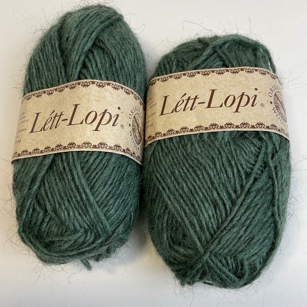 Istex Lettlopi Icelandic Wool Yarn 2 Skeins Dark Green Shade 9422 Lot 9238 Aran